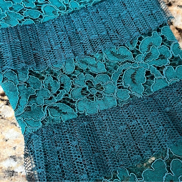 J Crew AU229 Green Lace Blouse Ruffle Lined Crochet Coquette Cottegecore Boho M - Picture 7 of 8